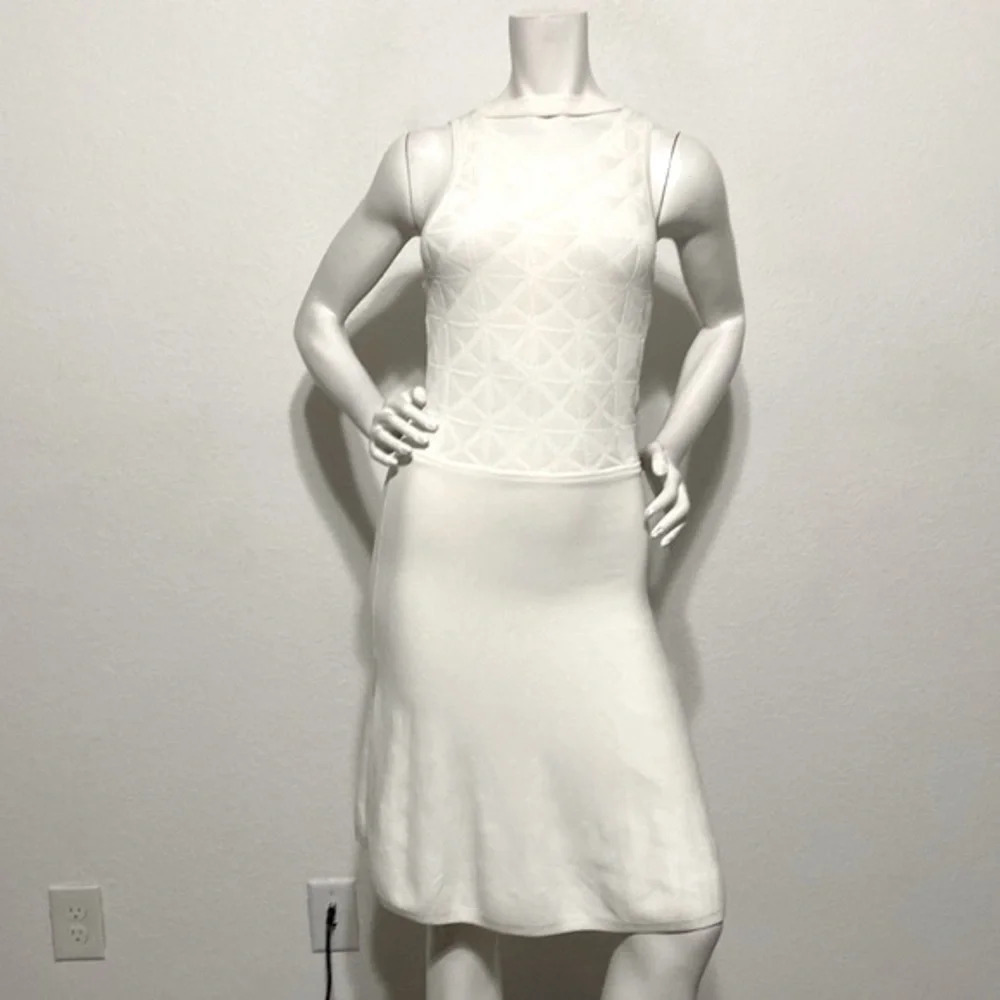 Bebe "NEW White Bewilder Crop Halter Flounce Fit & Flare Sleeveless Dress Size L
